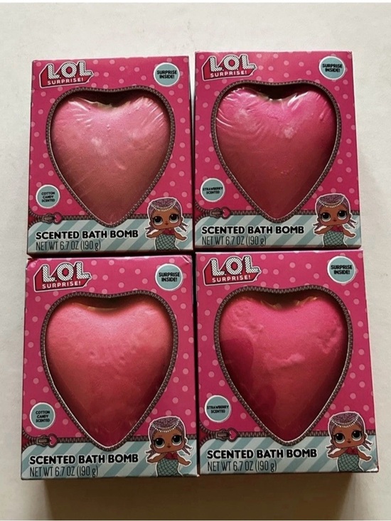 L.O.L. Surprise! Other - L.O.L. Surprise! Heart-Shaped Bath Bombs - Bright Pink - Set of Four
